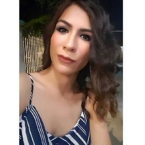 Meet your Posher, Paola